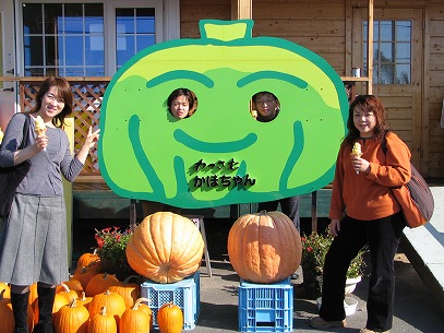 ������ނ́h���ڂ����h�ƋL�O�B�e